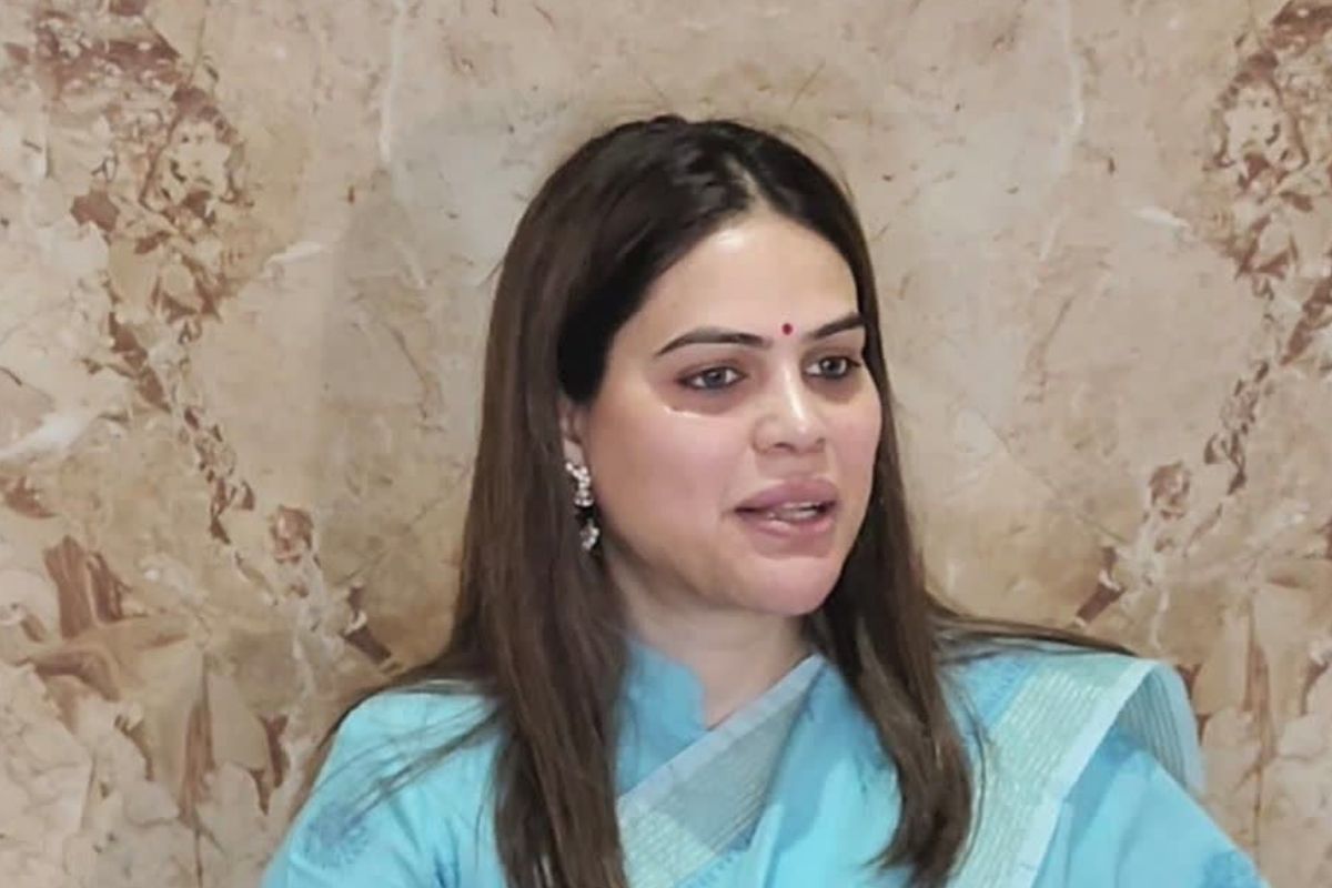 Who Is Nazia Elahi Khan?